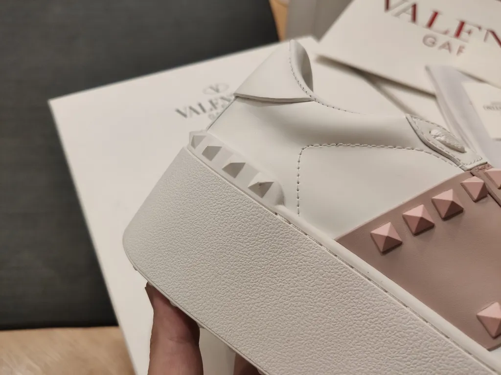 Valentino Shoe 